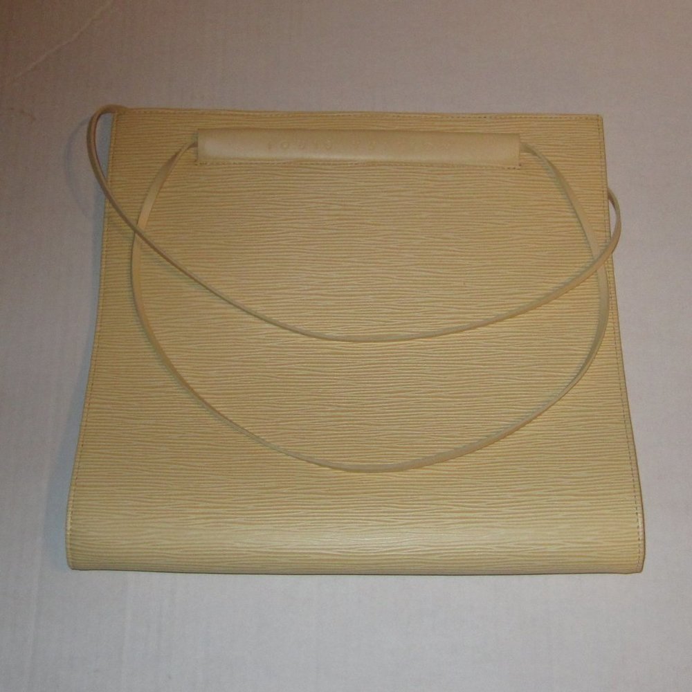 ❤️Rare NEW Authentic LOUIS VUITTON VANILLA ST TROPEZ EPI Leather Skinny Ba… - Picture 3 of 9